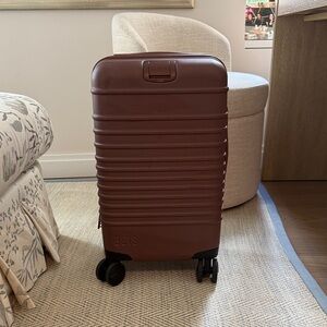 BEIS The Small Carry-On Roller in Maple
